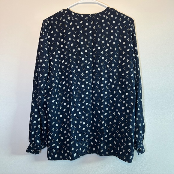 Valentino Miss V Vintage Silk Geometric Print Button Blouse Size 8 - Picture 2 of 7